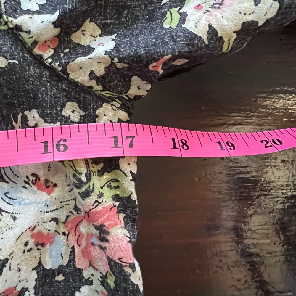 LRL Lauren Jeans Black Floral Ruffled Button Down Romantic Blouse. Size S - Picture 12 of 15